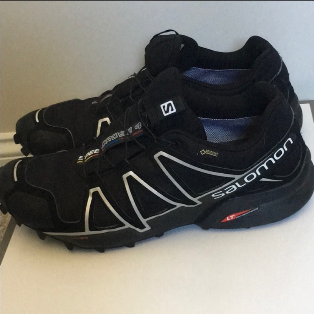 Men’s Salomon Speedcross 4 Gore-Tex. Size 11.